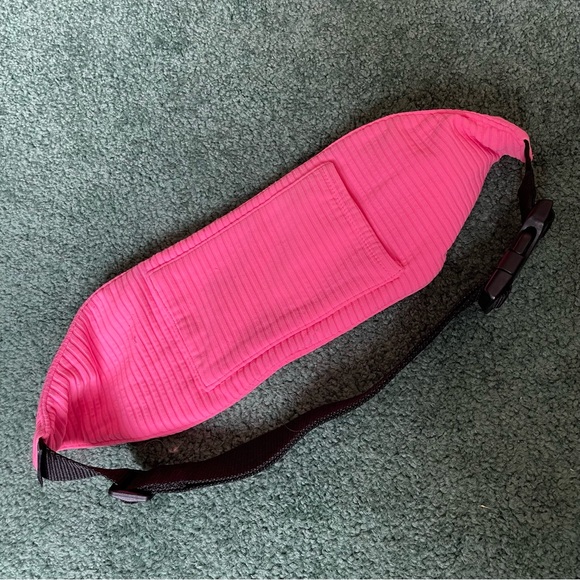 TRIANGL Neon Pink Belt Bag / Fanny Pack - Picture 4 of 7